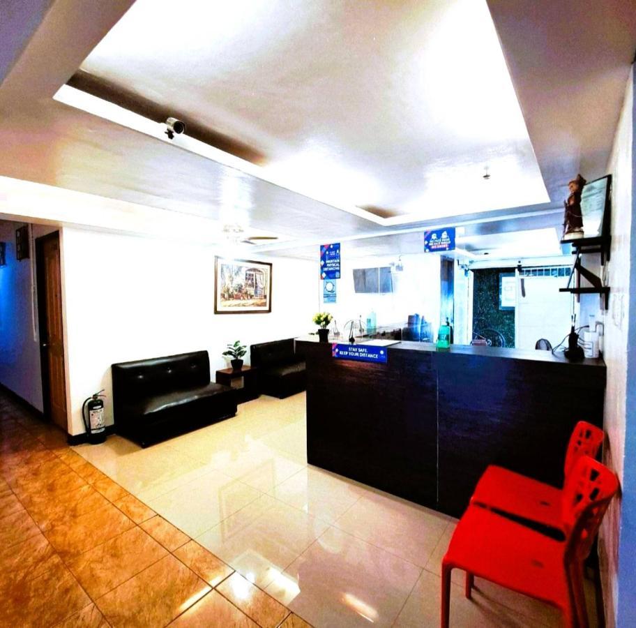 Makati Poblacion Hotel Mandaluyong ภายนอก รูปภาพ